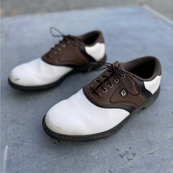 Footjoy Golf Shoes - Picture 2 of 6